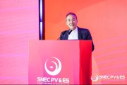 梦见殴打王石再谈万科：正在调整往前走，但绿色低碳方面是走在前面的