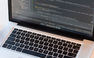 梦见殴打Adobe股价下跌 投资者对其AI应用回报持怀疑态度